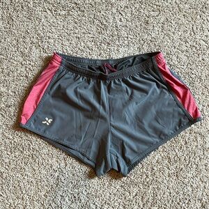 Running shorts